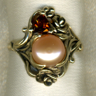 Peach Color Freshwater Pearl with Citrine in 14k Gold